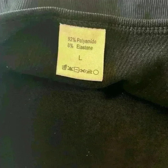 Hey Shape Black Ribbed Square Neck Short Body Suit. Size Large - Picture 4 of 5